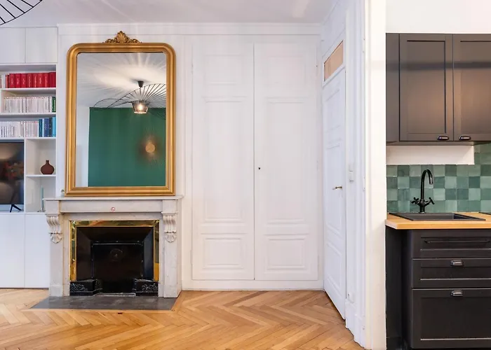 Le Savoir Apartment Lyon